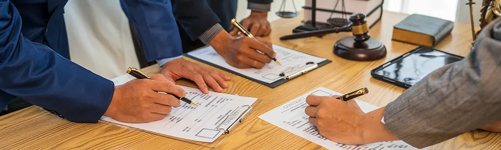 Miami Injunction Defense Lawyer-image